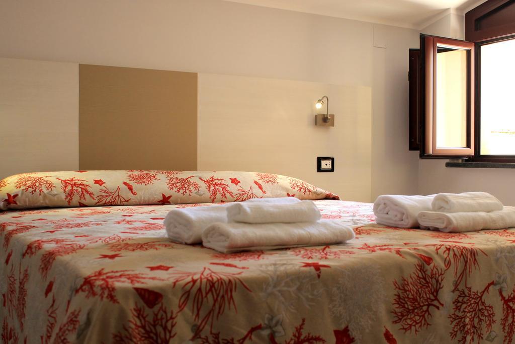 Meuble Leonetti Bed & Breakfast Centola Bagian luar foto