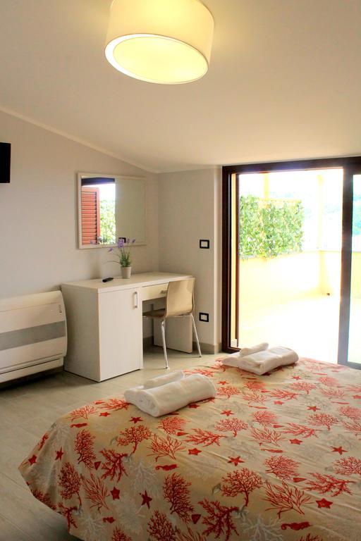 Meuble Leonetti Bed & Breakfast Centola Bagian luar foto