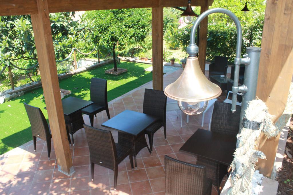 Meuble Leonetti Bed & Breakfast Centola Bagian luar foto